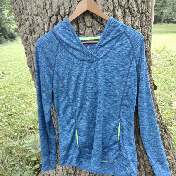 Tangerine Tops - ⬇️ Price Drop!⬇️ Tangerine Hoodie in size M